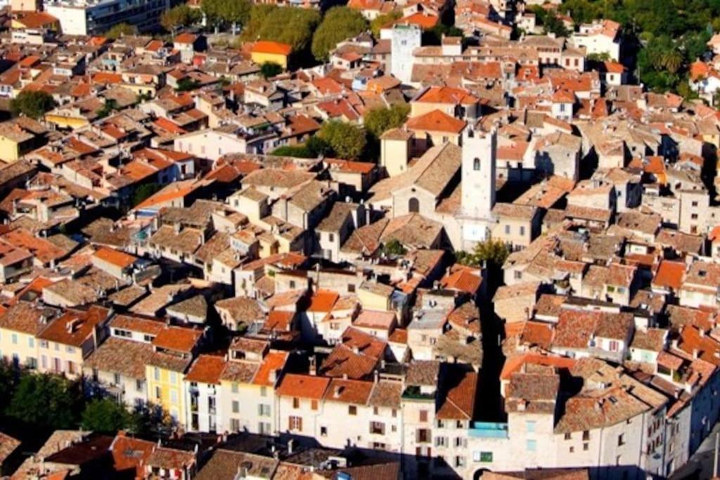 Appartement Aurore En Rez De Jardin Avec Parking Gratuit Vence Esterno foto