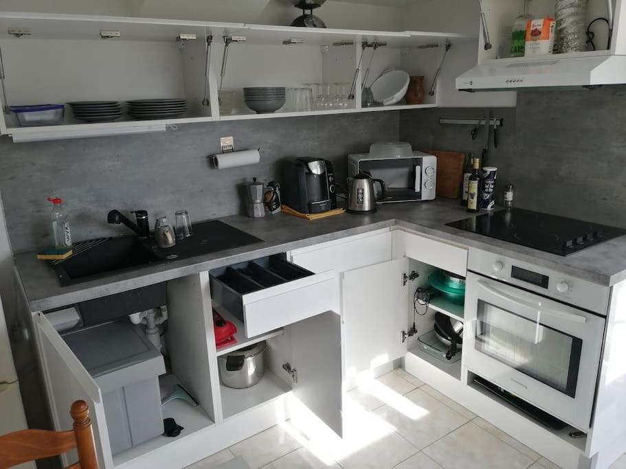 Appartement Aurore En Rez De Jardin Avec Parking Gratuit Vence Esterno foto